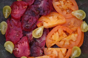 tomatoes, salad, cut, black, yellow, red