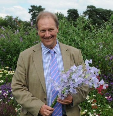 Jim Gardiner with Sweet Pea Chelsea Centenary